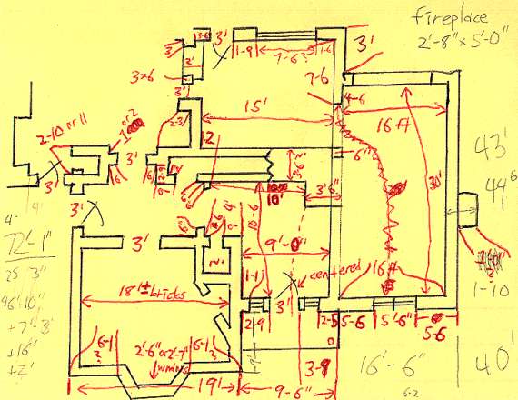 [FIRST FLOOR PLAN WITH MEASUREMENTS]